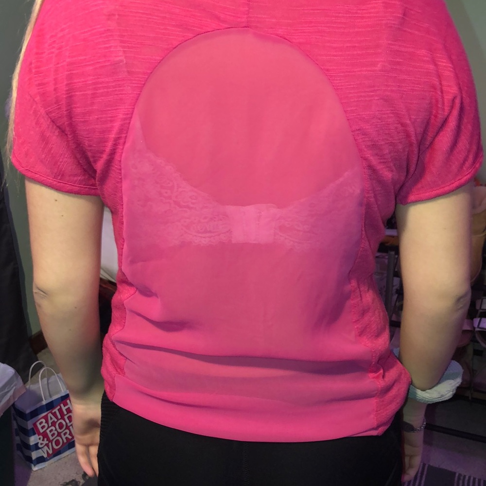 Sheer-Back Workout Tee - Picture 5 of 5
